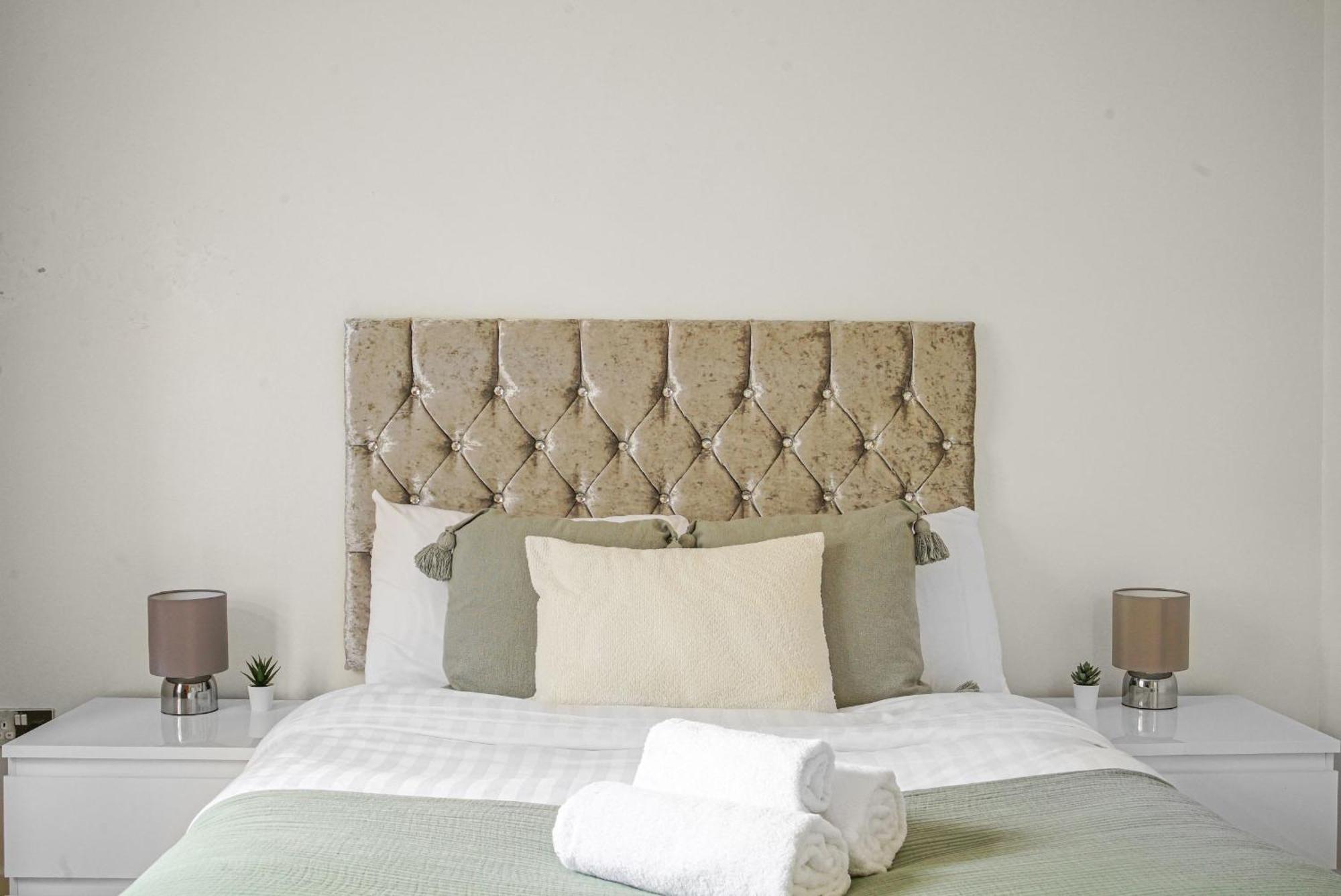 Paddington - 2Br With Balcony - Cityapartmentstay London Exterior photo