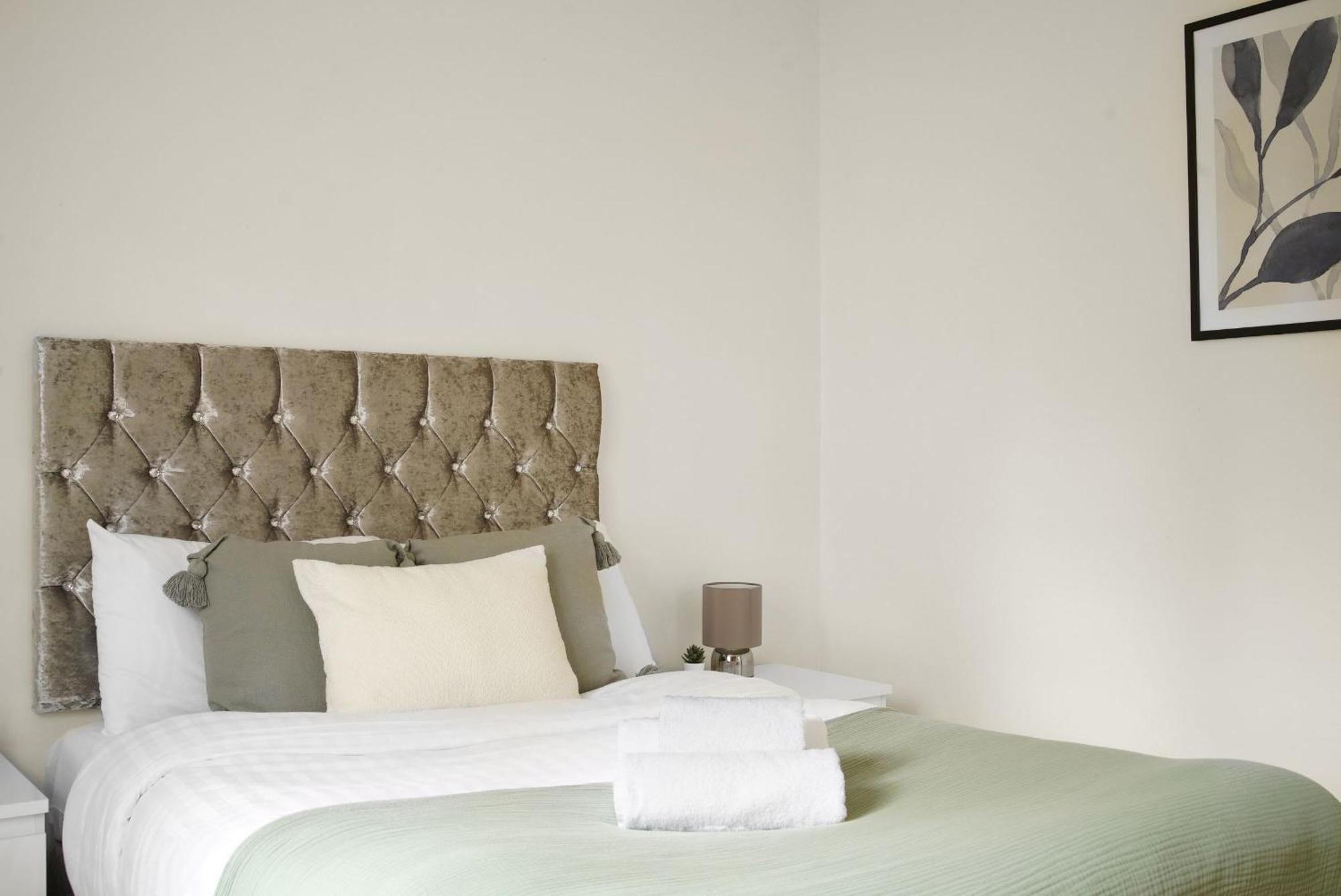 Paddington - 2Br With Balcony - Cityapartmentstay London Exterior photo