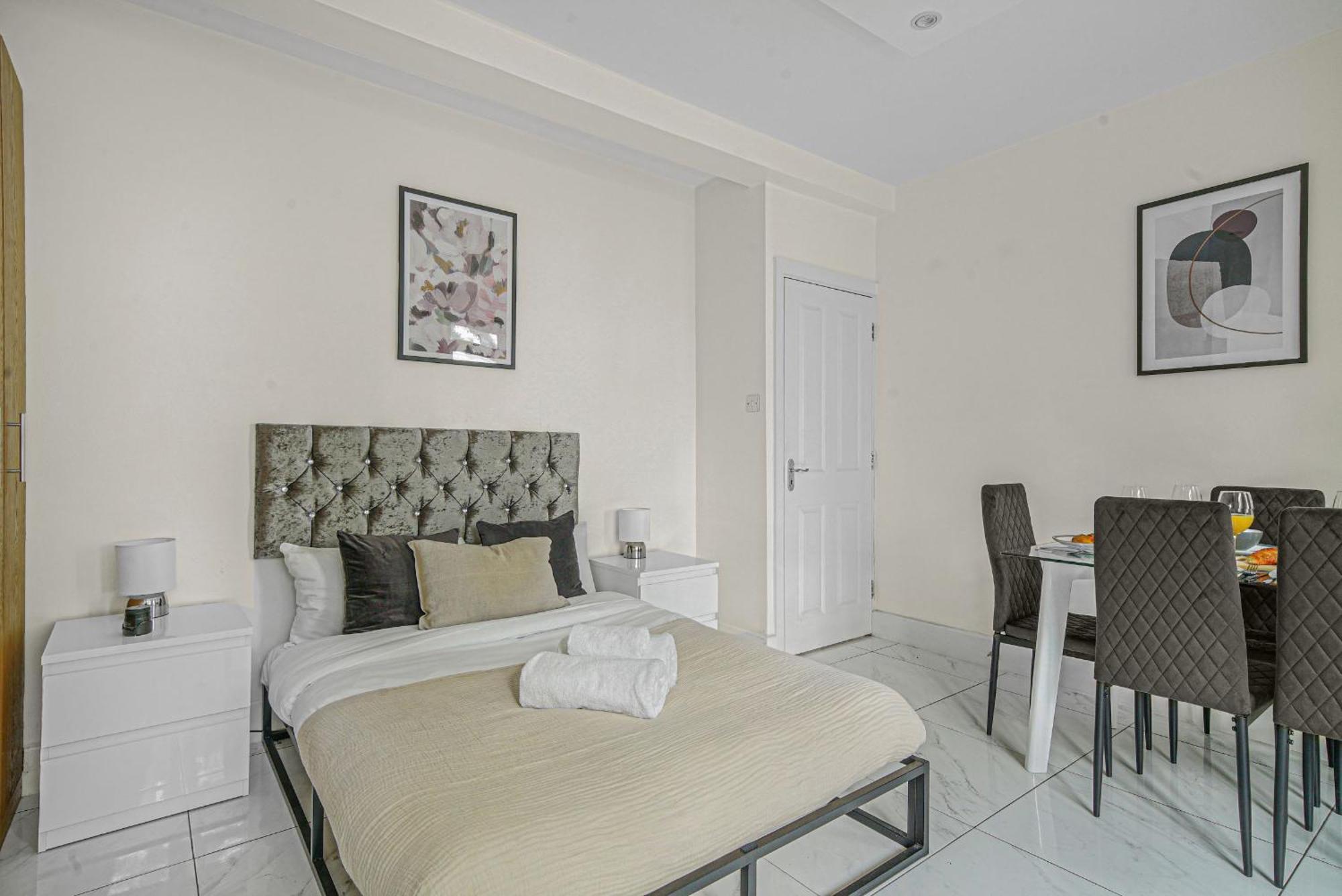 Paddington - 2Br With Balcony - Cityapartmentstay London Exterior photo