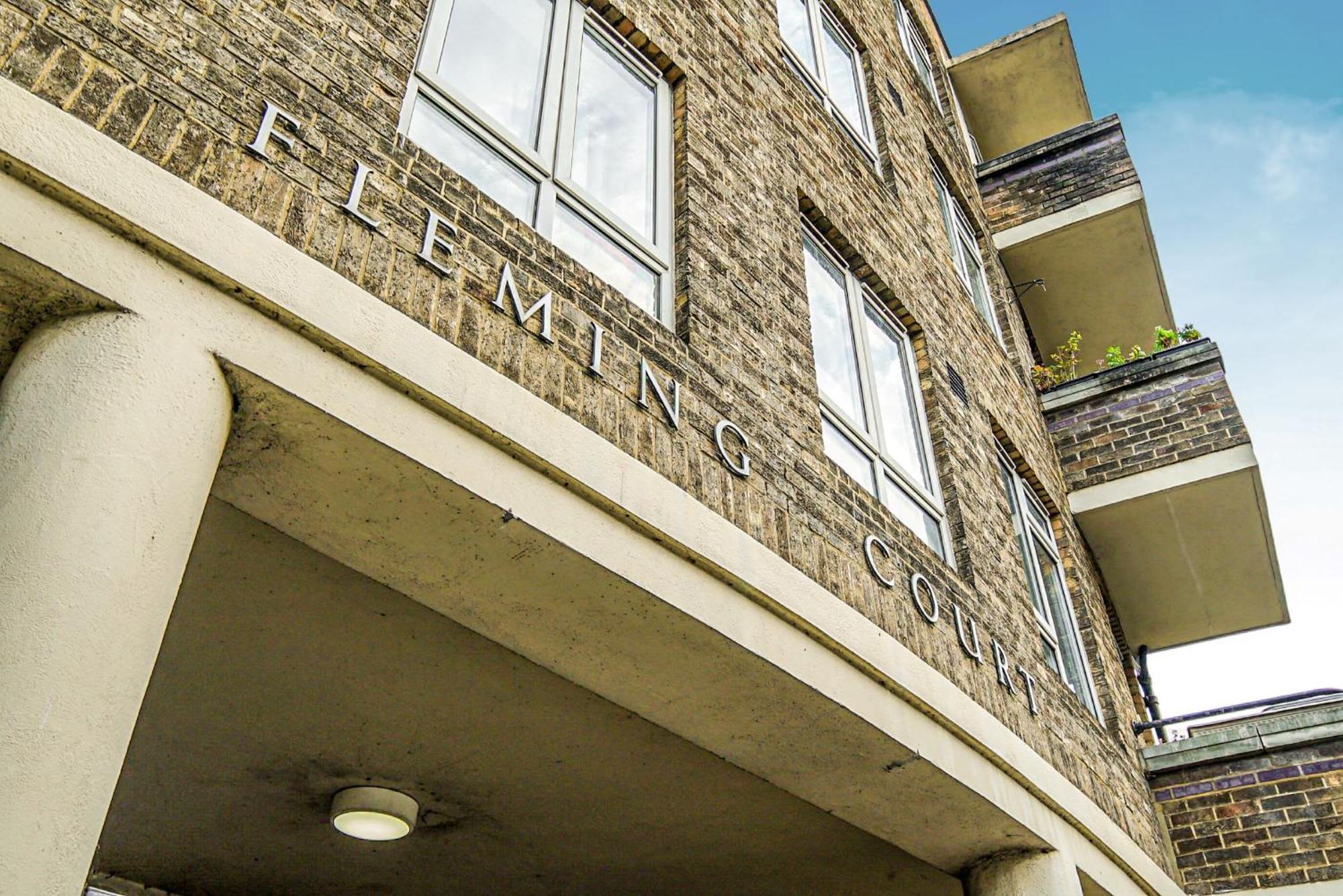 Paddington - 2Br With Balcony - Cityapartmentstay London Exterior photo